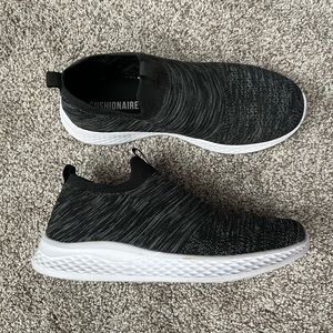 Slip on sneakers - Cushionaire - Size 9